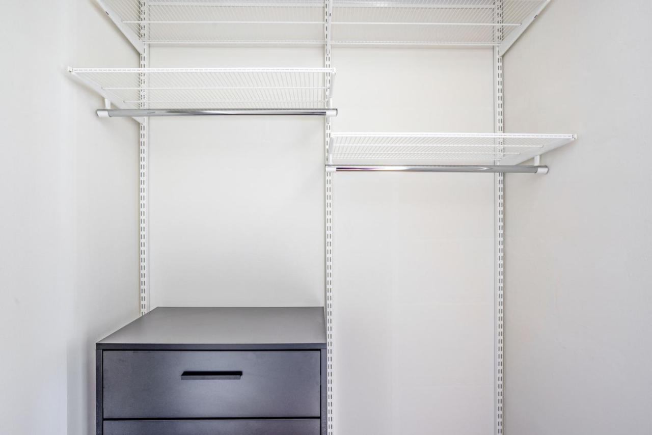 Back Bay Studio W Wd Nr Newbury St Bos-726 Boston